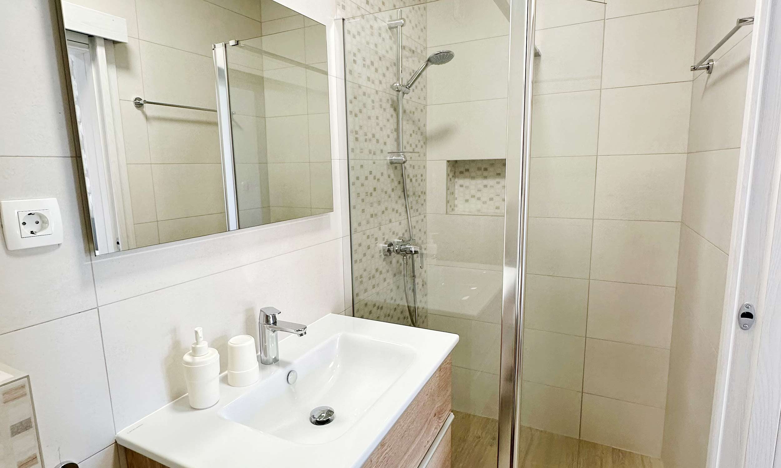 Kalina Apartment 6